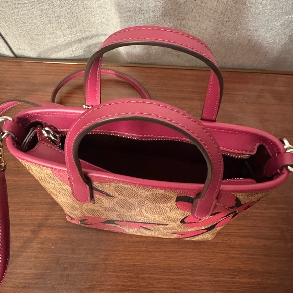 Coach City Mini Tote Bag - Picture 3 of 5